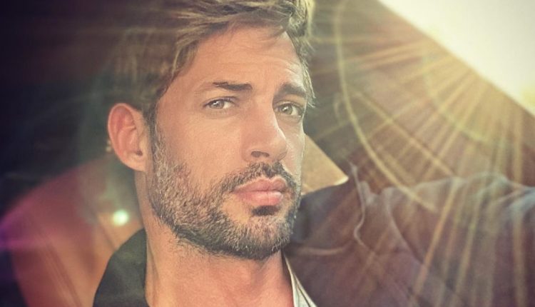 William Levy dice que Estados Unidos le dio la libertad que le había sido "robada en Cuba por un régimen comunista"