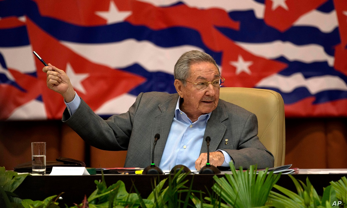 Partido Comunista de Cuba dio hoy los primeros pasos para su VIII Congreso en abril, donde se prevé el retiro definitivo de Raúl Castro de la política