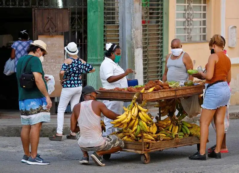 La cruda realidad... el salario alcanza menos en Cuba que antes, a pesar del incremento realizado por el Gobierno