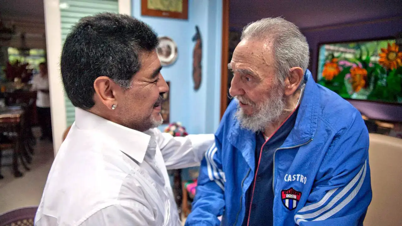 El lujoso regalo que le hizo Fidel Castro a Maradona en Cuba que sus hijos no pueden tener