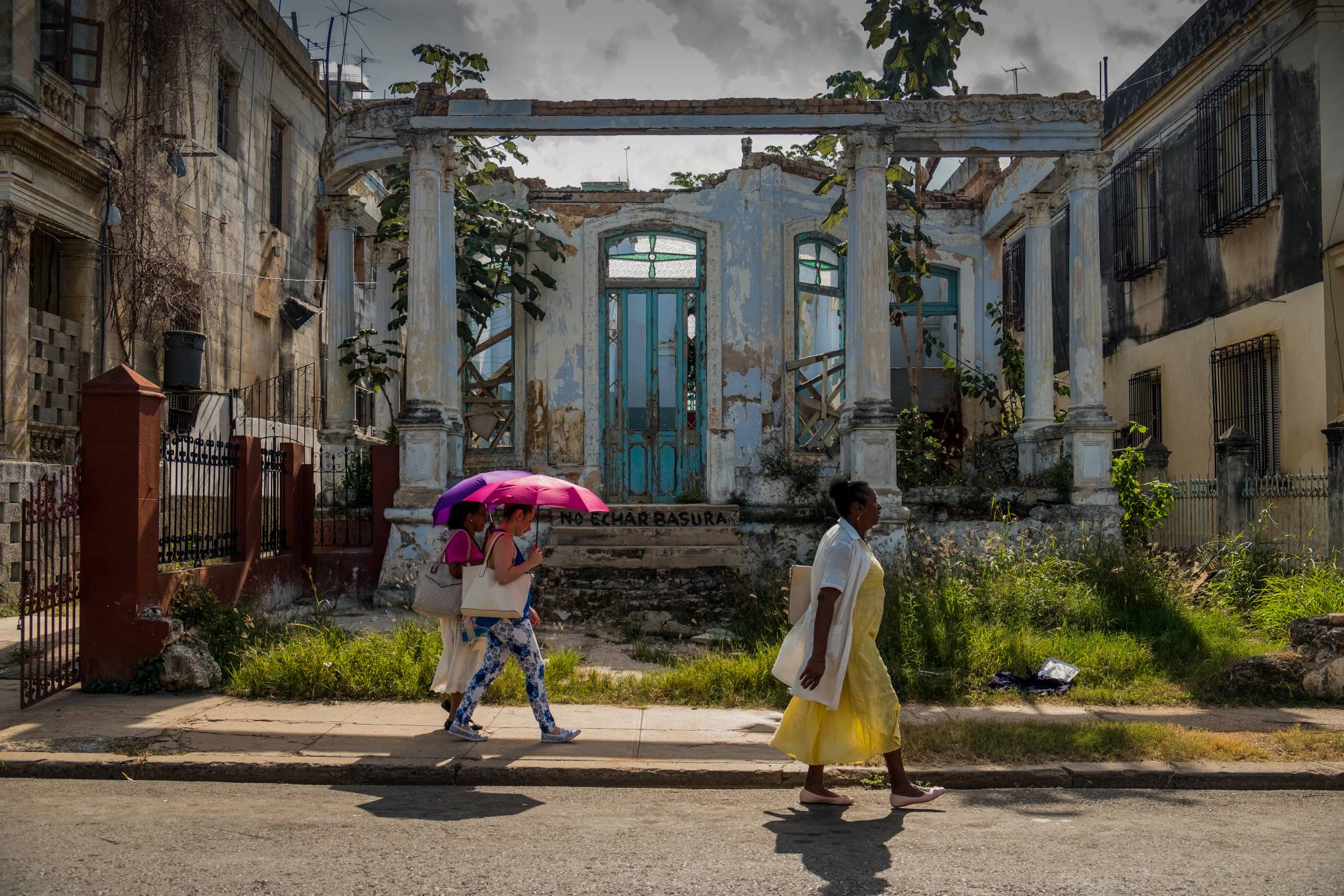 Gobierno cubano reconoce que una de cada 3 viviendas en el país están en regular o mal estado