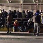 Estados Unidos niega la entrada a decenas de cubanos que intentaron cruzar a la fuerza la frontera para pedir asilo político