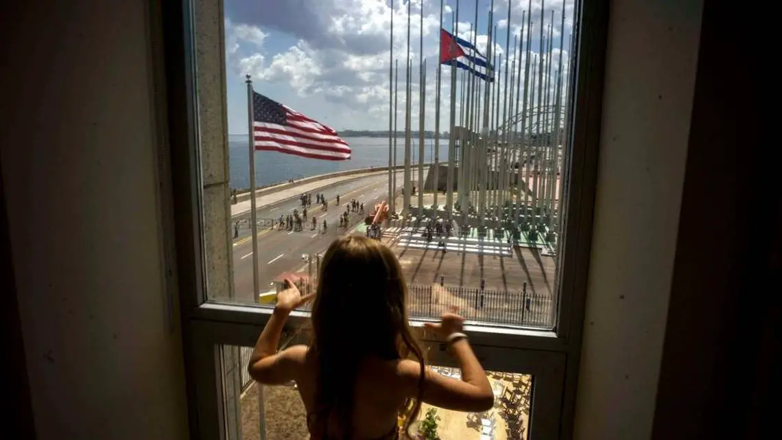 Estados Unidos desmiente que existan "fechas concretas" para reanudar los servicios consulares en su Embajada en La Habana