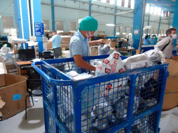 Empresa Correos de Cuba vuelve a ofrecer excusas y cuentos sobre la demora en su servicio de paquetería internacional