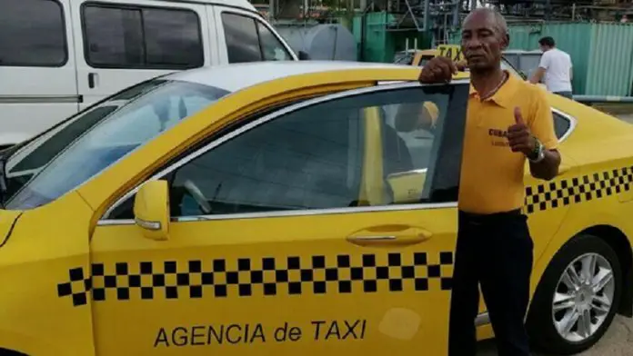 Dos jóvenes arrestados en La Habana acusados del asesinato de un taxista al que robaron su automóvil