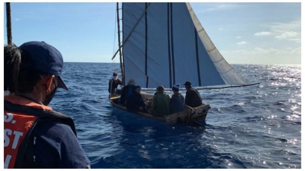 No para la oleada de balseros!! 17 cubanos son repatriados por la Guardia Costera de EEUU tras ser interceptados camino a la Florida