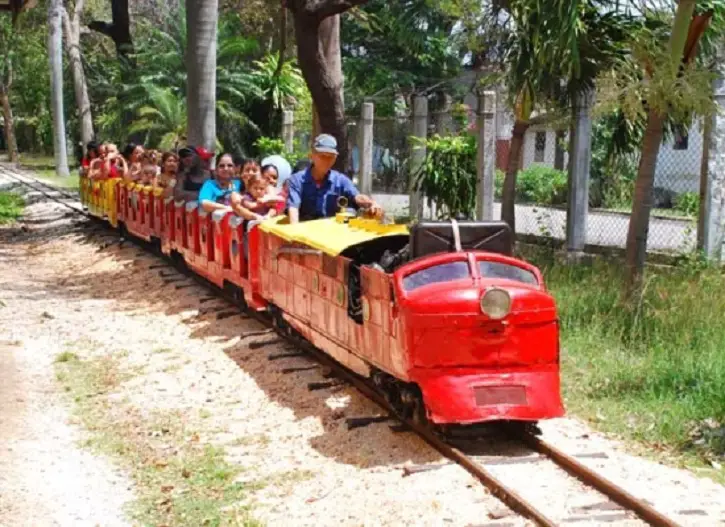 La curiosa y desconocida historia del famoso "trencito" del Zoológico de 26 en La Habana