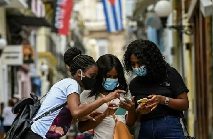 Estados Unidos dice que el Gobierno cubano siente "miedo" y por eso bloquea las redes sociales y los servicios de mensajería