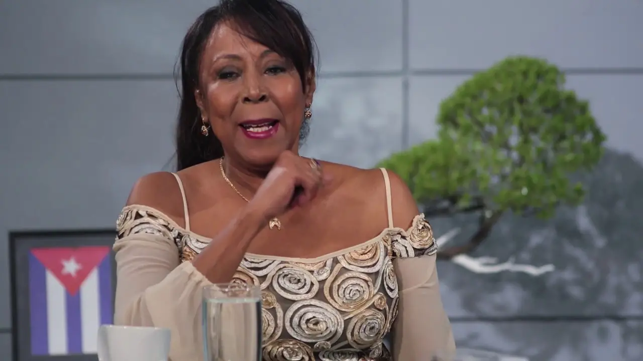 Hoy cumple 68 años la popular actriz y presentadora cubana Irela Bravo