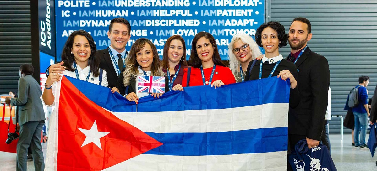 Abren en Reino Unido convocatoria de estudios para jóvenes cubanos que incluye apoyo financiero para cubrir los costos de su estancia en ese país durante todo un año