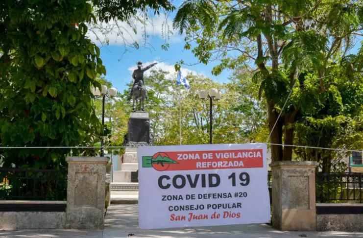 No baja la curva de contagios por COVID-19 en Cuba, que hoy amaneció con 2967 nuevos casos positivos y tres fallecidos