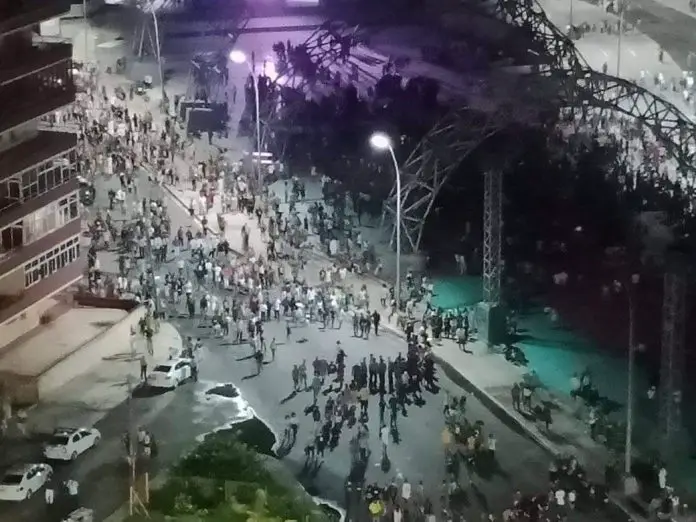 Fiesta organizada por el Gobierno en el Malecón de La Habana atrajo a cientos de cubanos