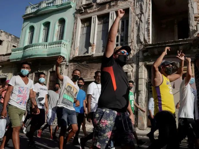 Gobierno cubano prepara festejos en La Habana el mismo día de marcha opositora