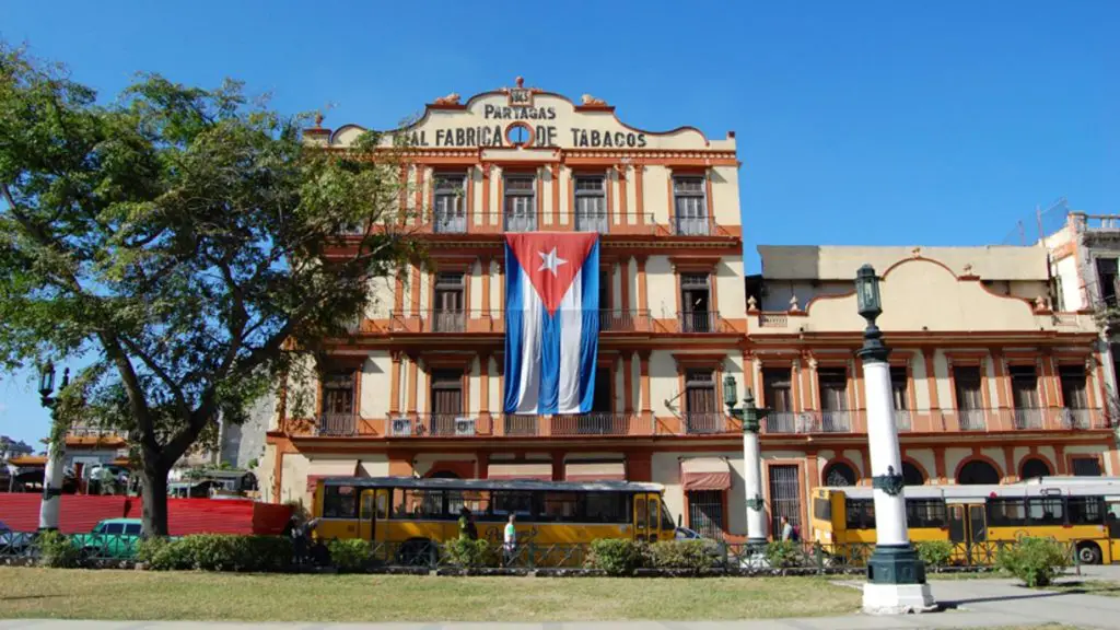 Fábrica de tabacos Partagás, de la gloria al abandono, a solo metros del Capitolio de La Habana