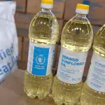 Rusia entrega a Cuba donativo de 600 toneladas de aceite de girasol, valorado en tres millones de dólares