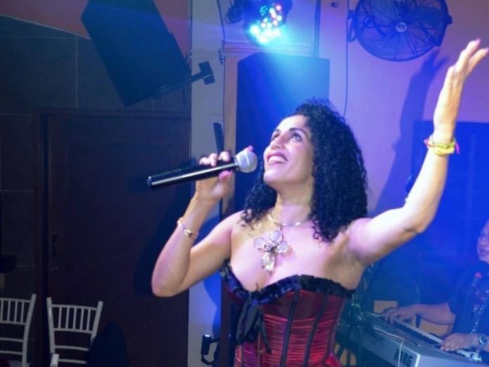 Matan a balazos a la cantante cubana Dayami Lozada, la Barbie de la salsa, en Cancún