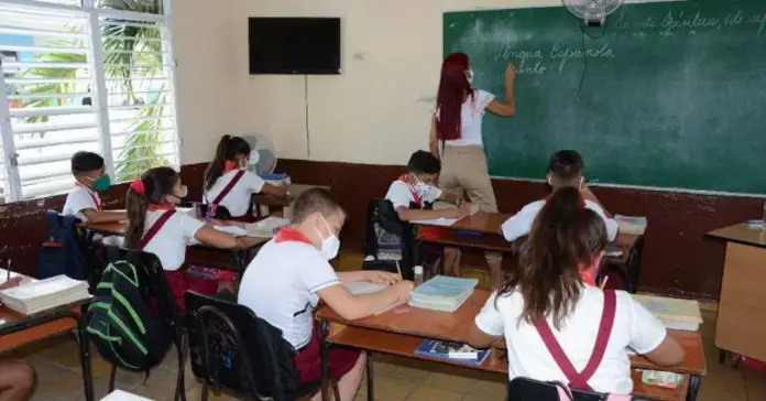 La UNESCO presenta informe sobre estudiantes en Cuba donde reconoce que tienen graves faltas de ortografía