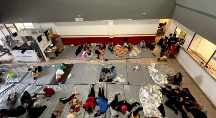 Video muestra las condiciones de los campamentos en México donde tienen detenidos a los migrantes cubanos que son interceptados intentando cruzar el Río Bravo