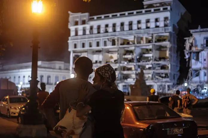Cubanos exigen que el Gobierno decrete Duelo Nacional por las victimas de la explosión del Hotel Saratoga: 